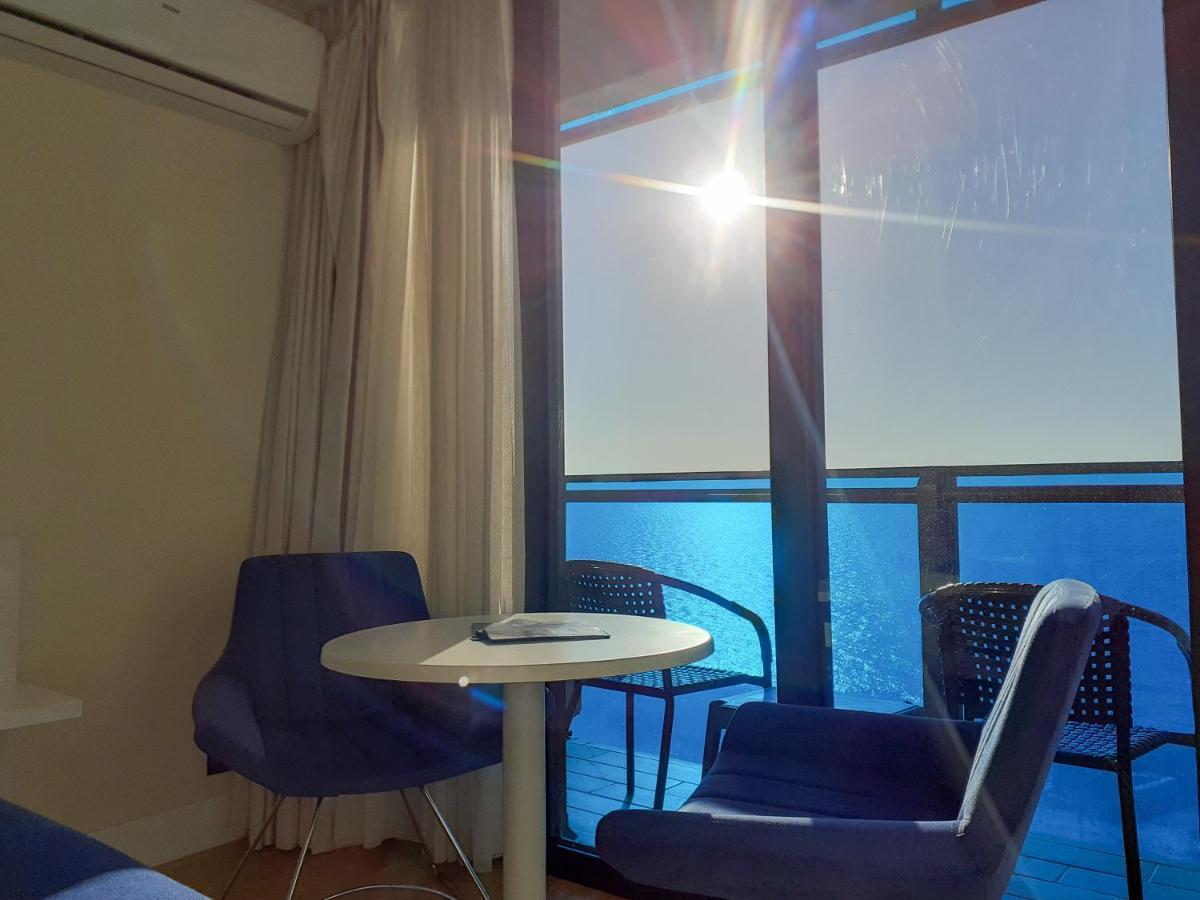 Only Front Sea View, No Side View, Wonderful Panorama, High Floor, Location Guarantee Aparthotel Batumi Exterior photo